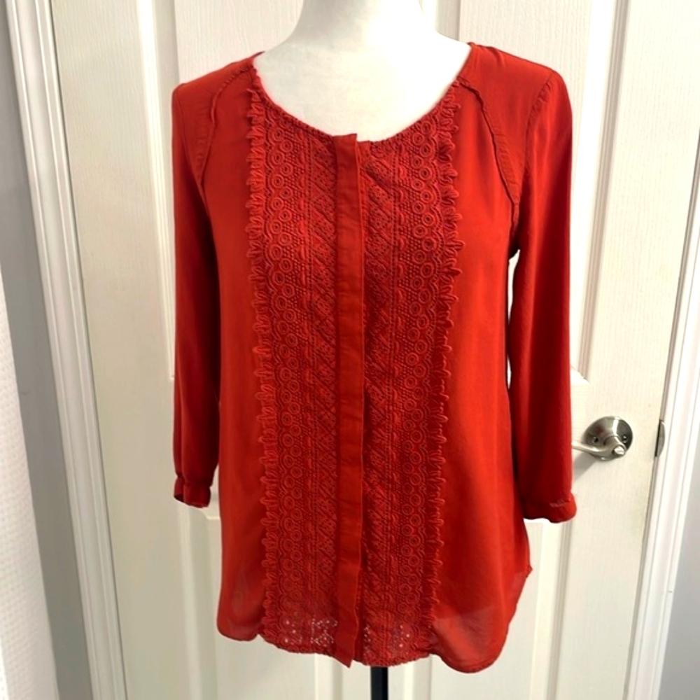 Anthropologie Maeve Burnt Orange 3/4 Sleeve Buttoned Blouse Crochet Lace Front